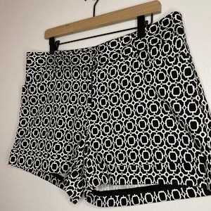 White House Black Market, black and white patterned shorts, size 14